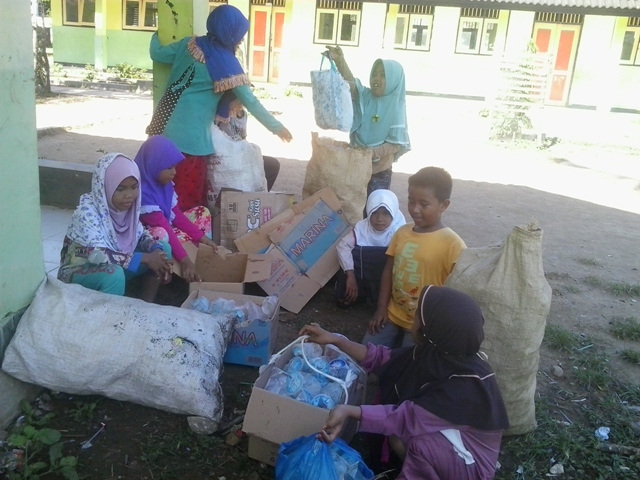 we Save, Dompu, NTB.