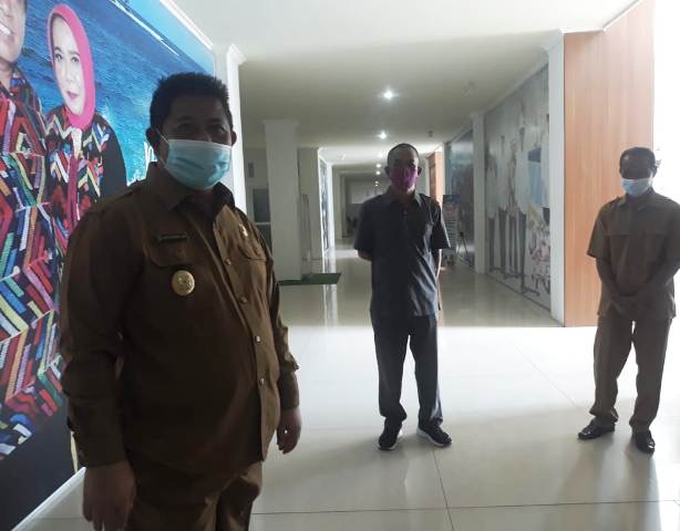 Sembuh Dari Covid-19, Wabup Dompu Sidak Masker