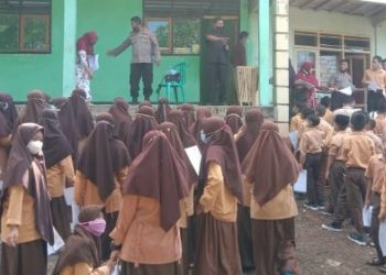 Vaksinasi Massal di Ponpes, 680 Orang Warga Disuntik Antivirus Covid-19