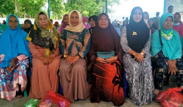 Sholawat Diba’i Menggema Pada Maulid Nabi di STKIP YAPIS Dompu