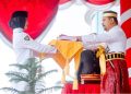 Peserta Upacara Peringatan HUT Kemerdekaan RI 77, Berpakaian Adat