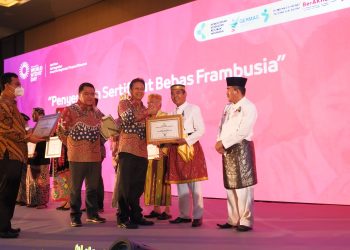 Pemkab Dompu Dianugerahi Sertifikat Bebas Frambusia