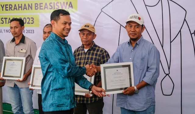 PT STM Kembali Buka Program Beasiswa Untuk Warga Miskin Dompu