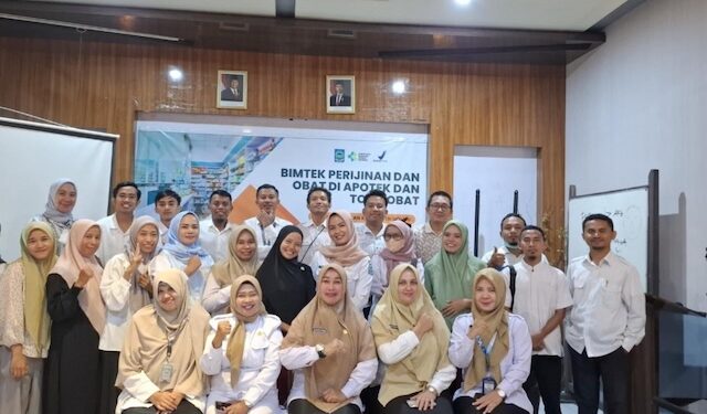 Dikes Dompu Selenggarakan Bimtek Perijinan dan Obat Untuk Apotek serta Toko Obat