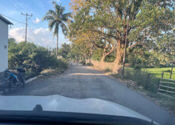 Warga Keluhkan Kondisi Jalan Persinggahan dan Karijawa, Desak Pemkab Dompu Segera Bertindak