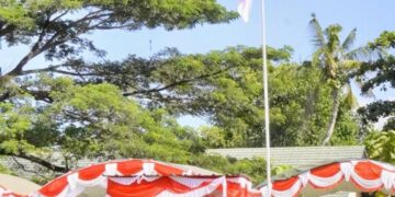 Semangat Hardiknas di Hu’u: Bupati Dompu Gaungkan Pendidikan Bermutu dan Sinergi Otonomi Daerah