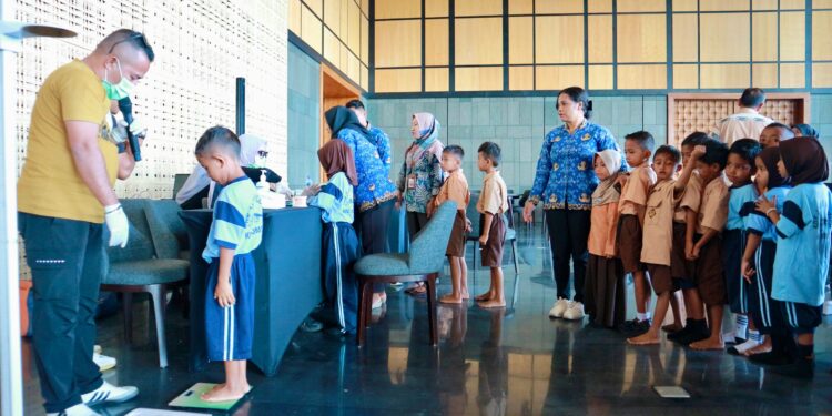 Hari Anak Nasional Jadi Momentum ITDC Bangun Generasi Sehat di Desa Penyangga The Golo Mori