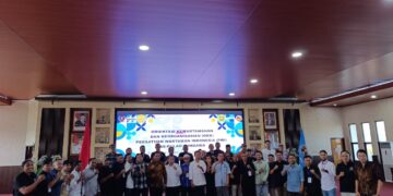 Tutup OKK PWI se-Pulau Sumbawa, Ikliluddin Tekankan Profesionalisme Wartawan